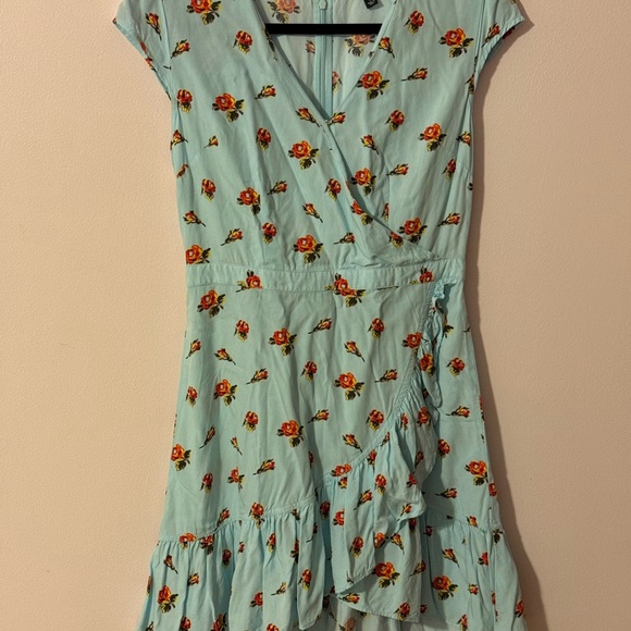 J. Crew Light Blue Floral Flutter Sleeve Sundress - Picture 3 of 5